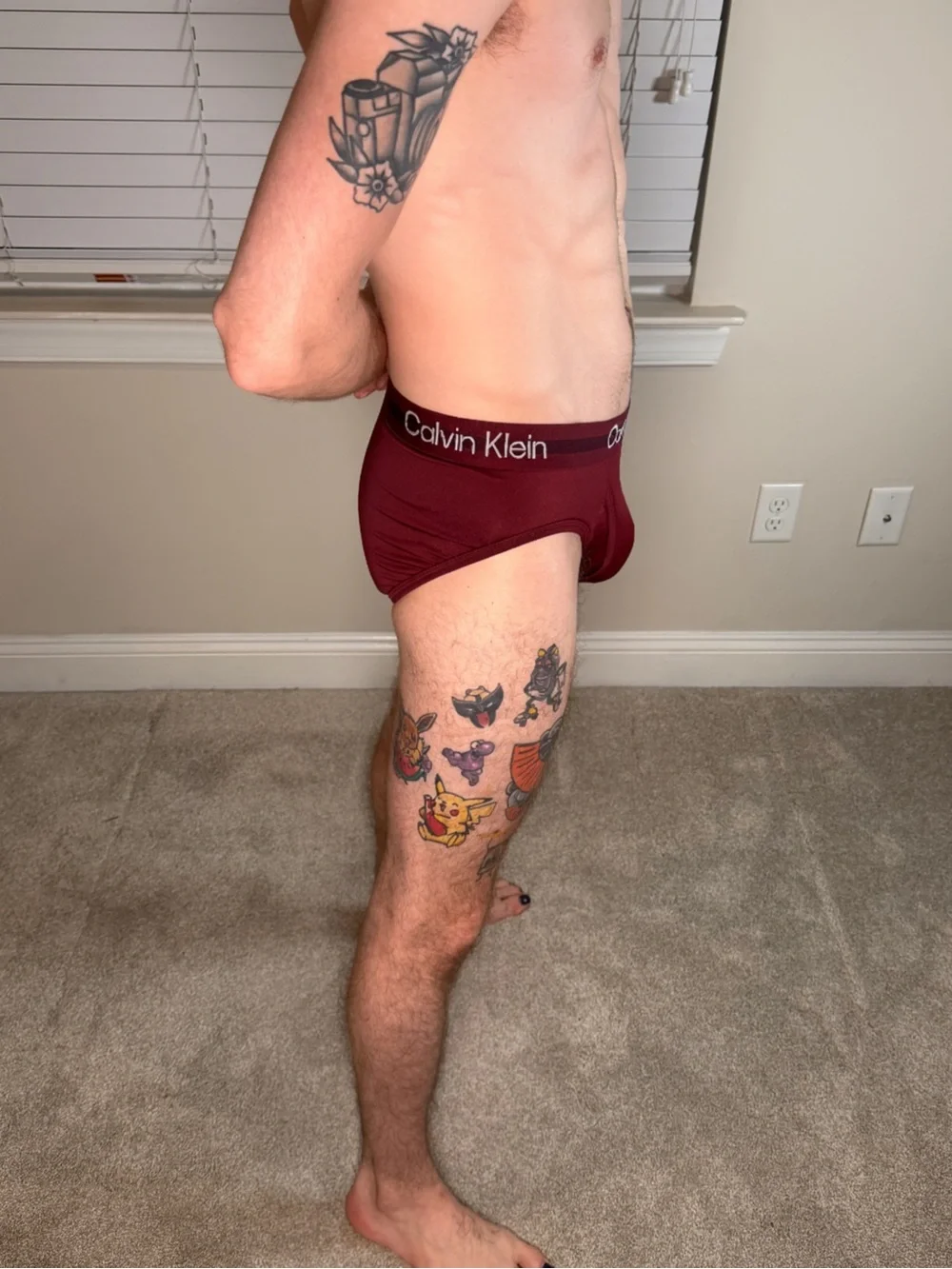 Calvin Klein Men's Dark Red Classic Briefs Large